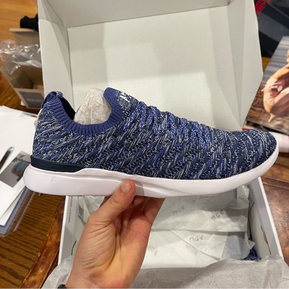 NWT APL Athletic Propulsion Labs Techloom Wave Blue Running Shoes M 7 / W 9 - Picture 7 of 16